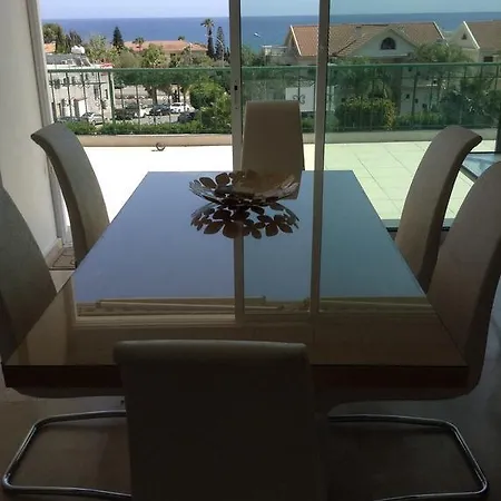 Bayview Amathusia Λεμεσός